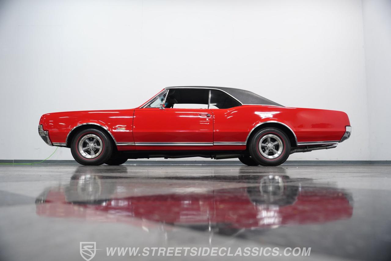1967 Oldsmobile Cutlass Supreme 442