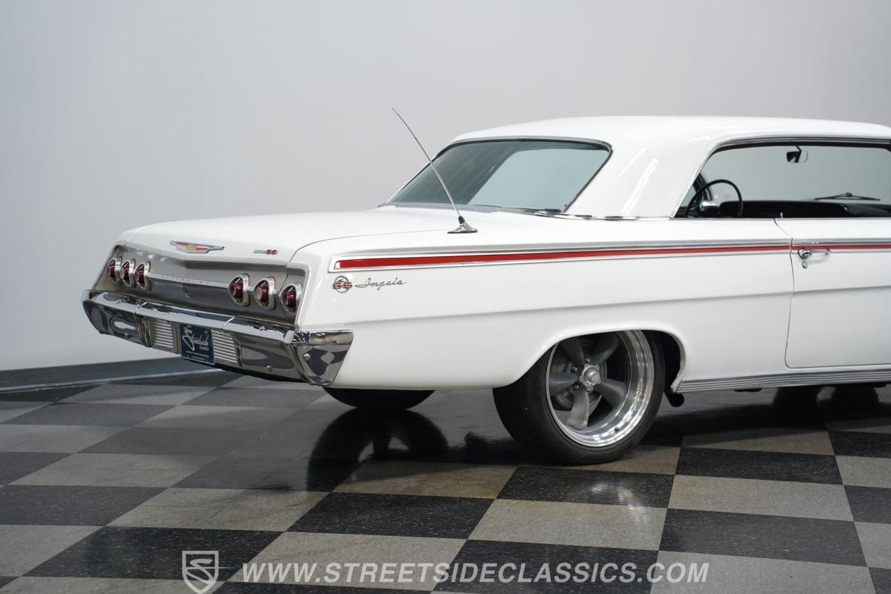 1962 Chevrolet Impala SS Tribute