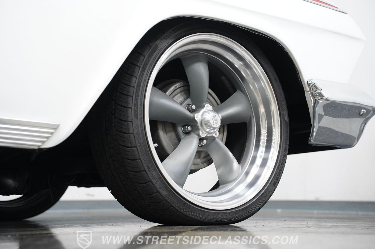 1962 Chevrolet Impala SS Tribute