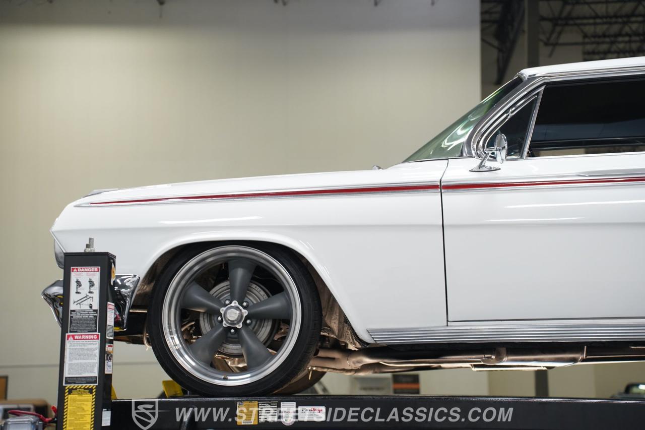 1962 Chevrolet Impala SS Tribute