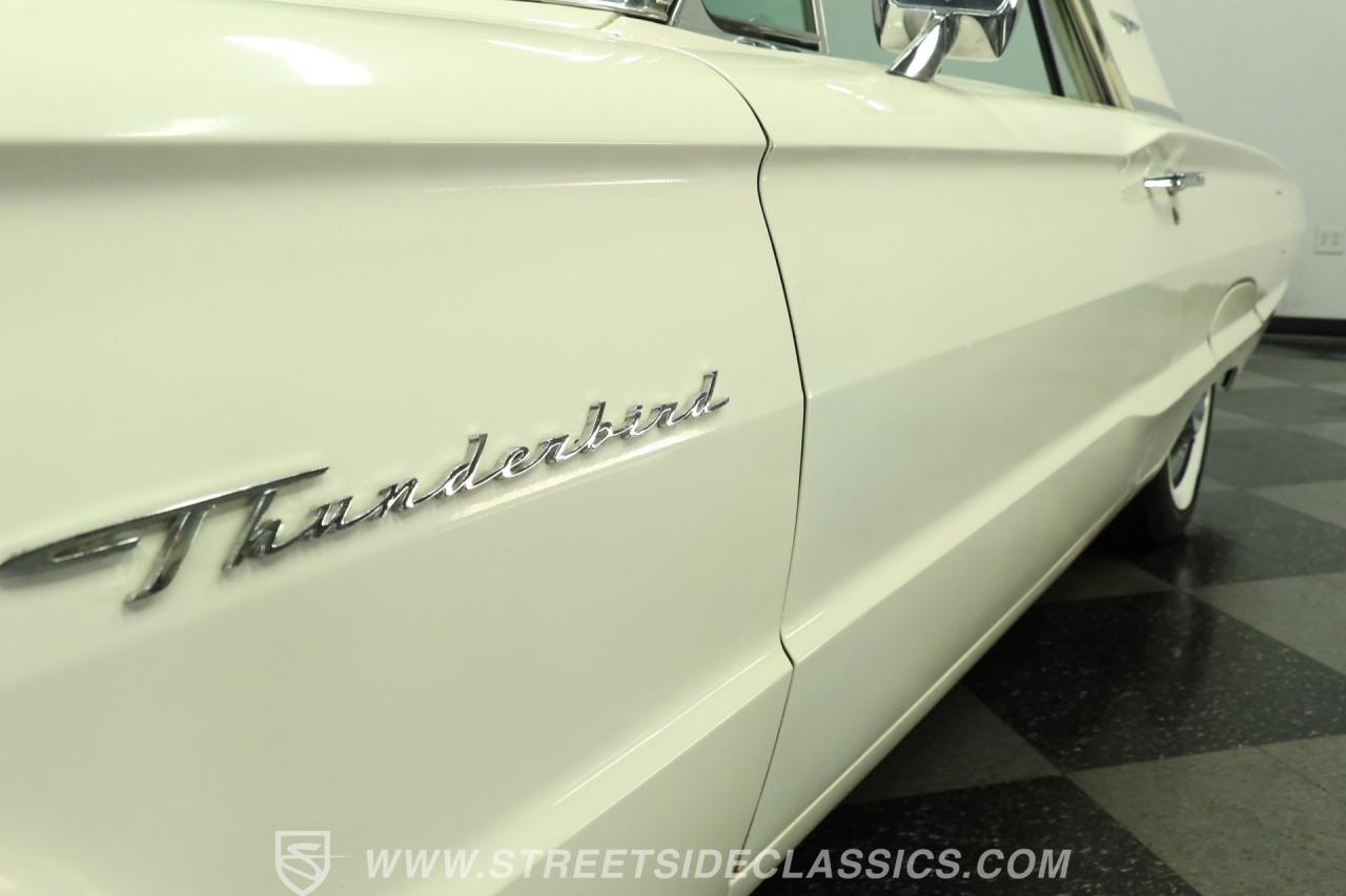 1964 Ford Thunderbird