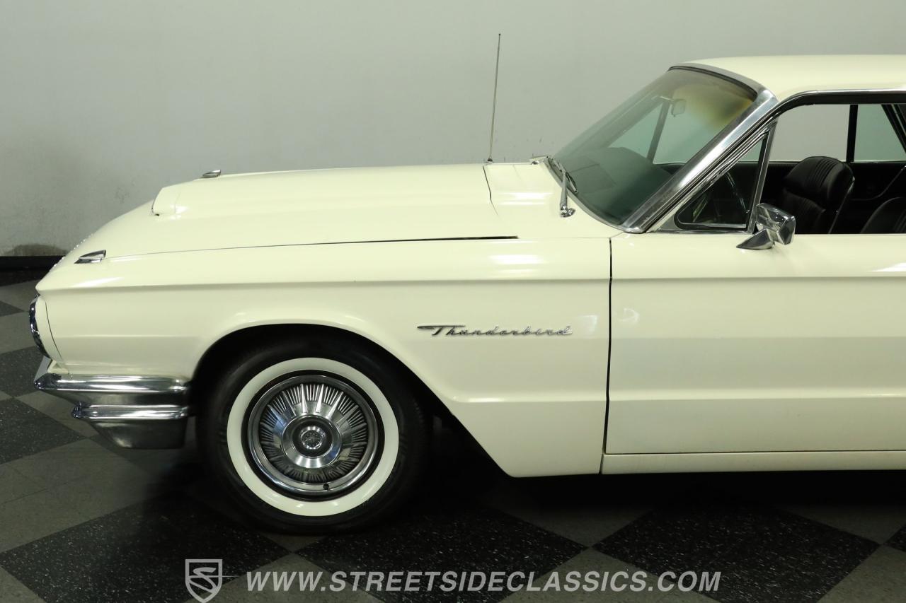1964 Ford Thunderbird
