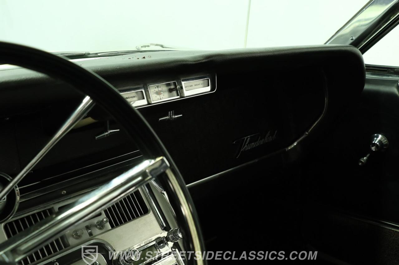 1964 Ford Thunderbird