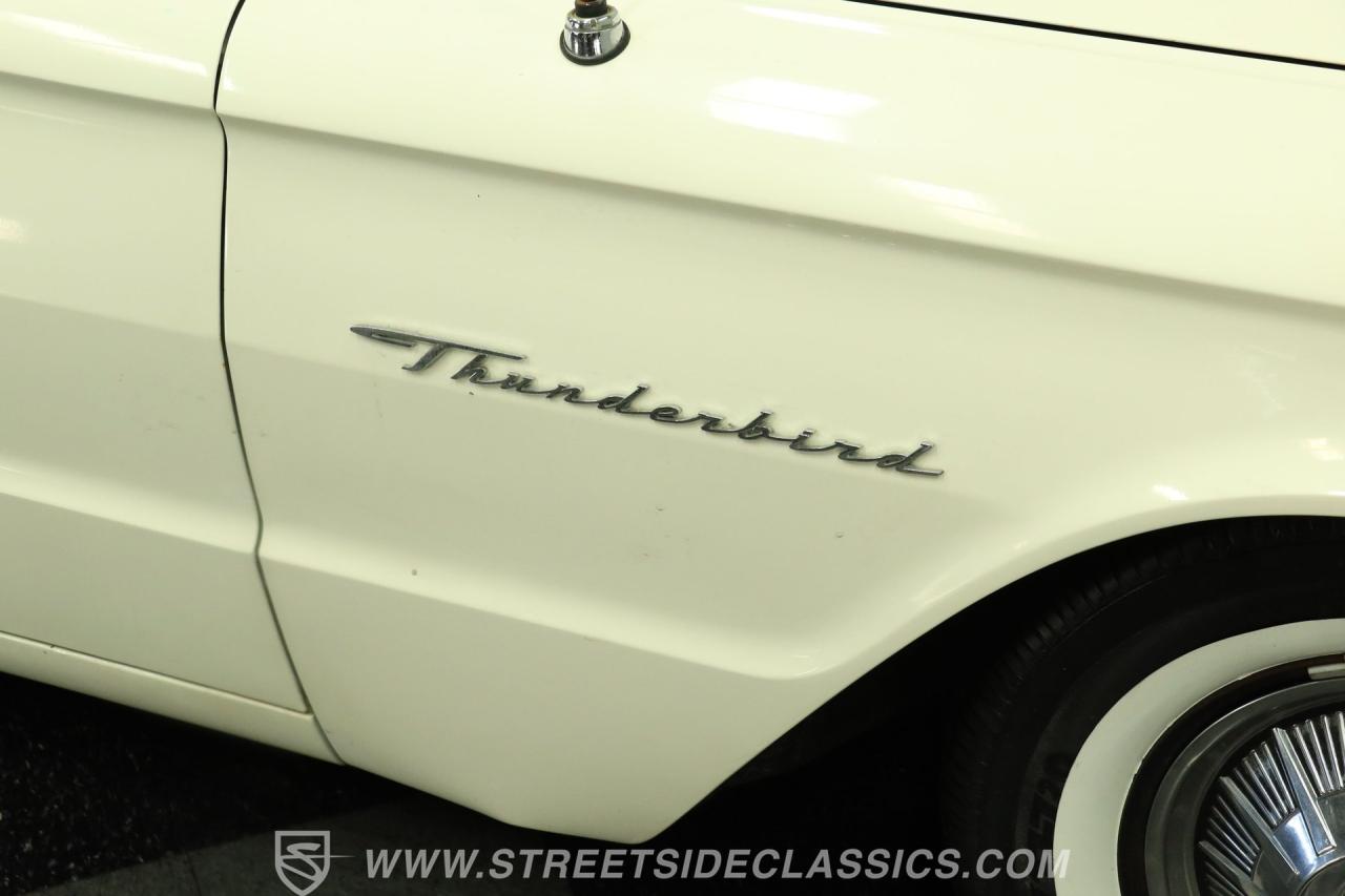 1964 Ford Thunderbird