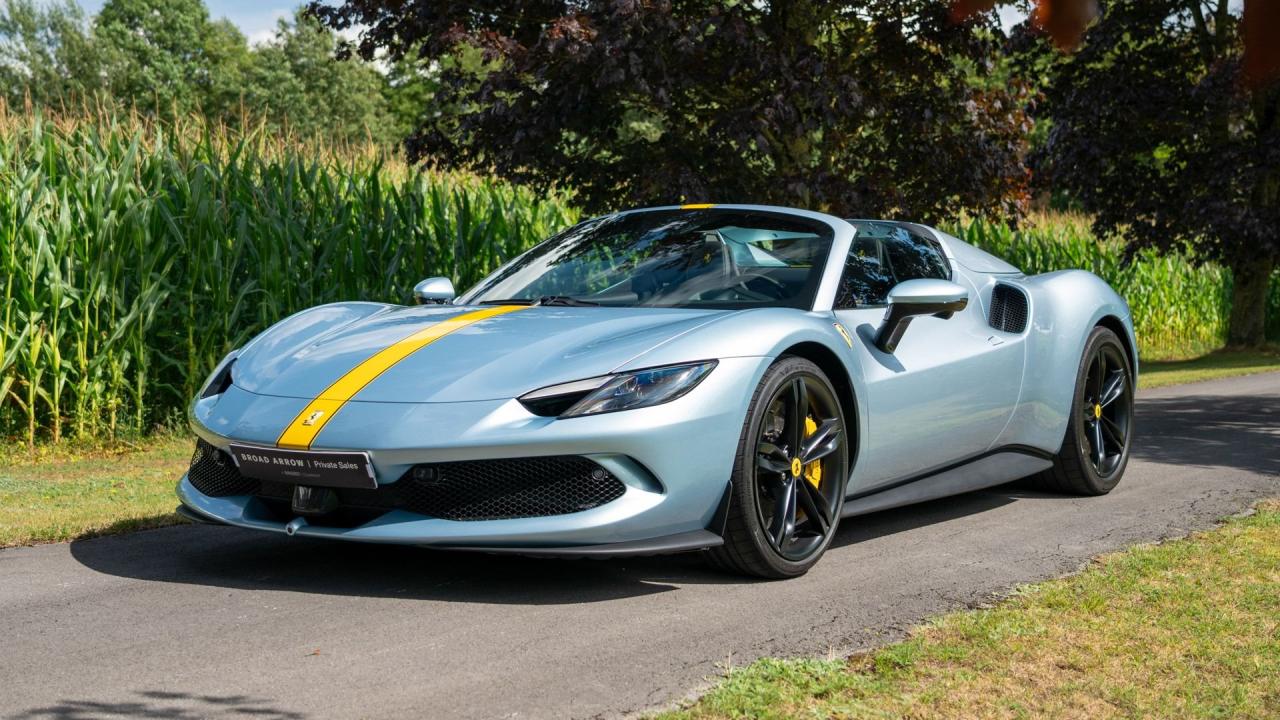 2025 Ferrari 296 GTS