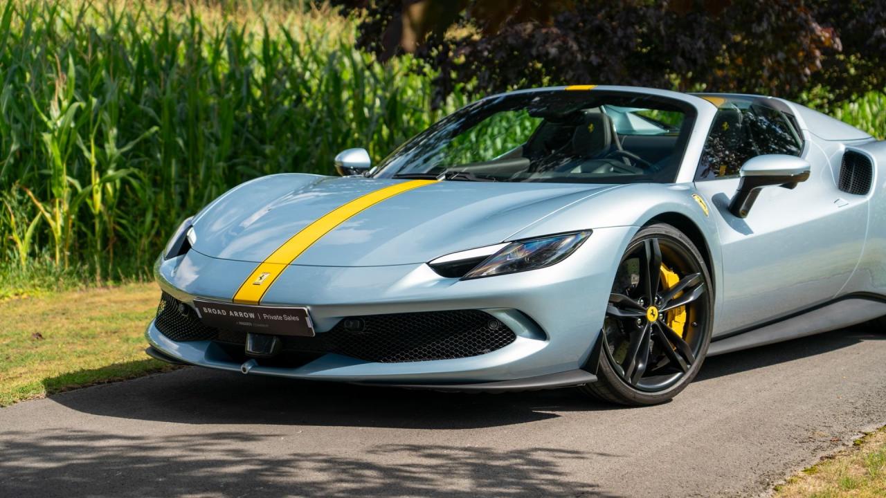 2025 Ferrari 296 GTS