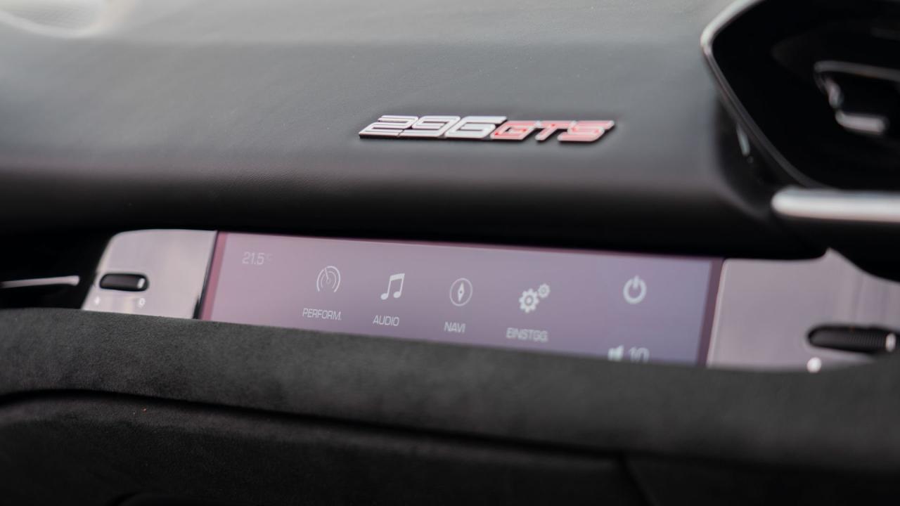 2025 Ferrari 296 GTS