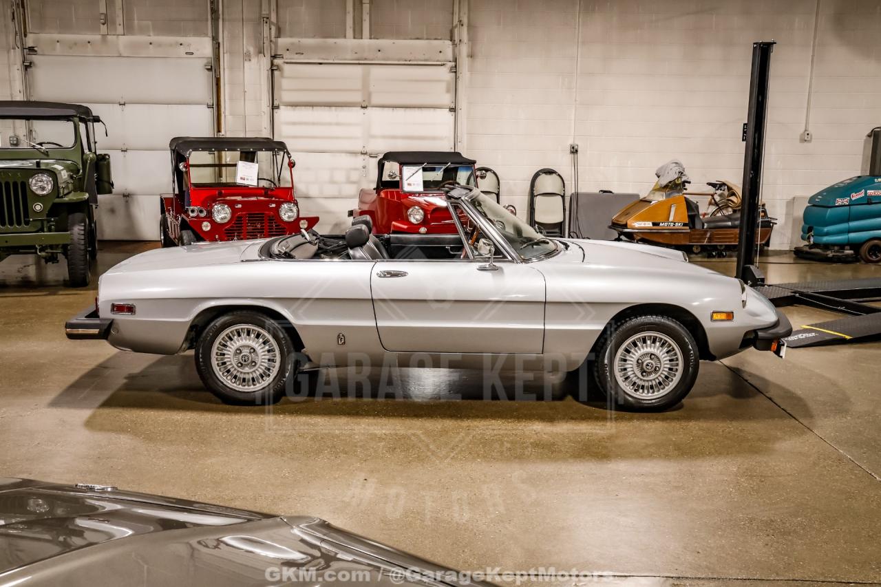 1976 Alfa Romeo 2000 Spider Veloce