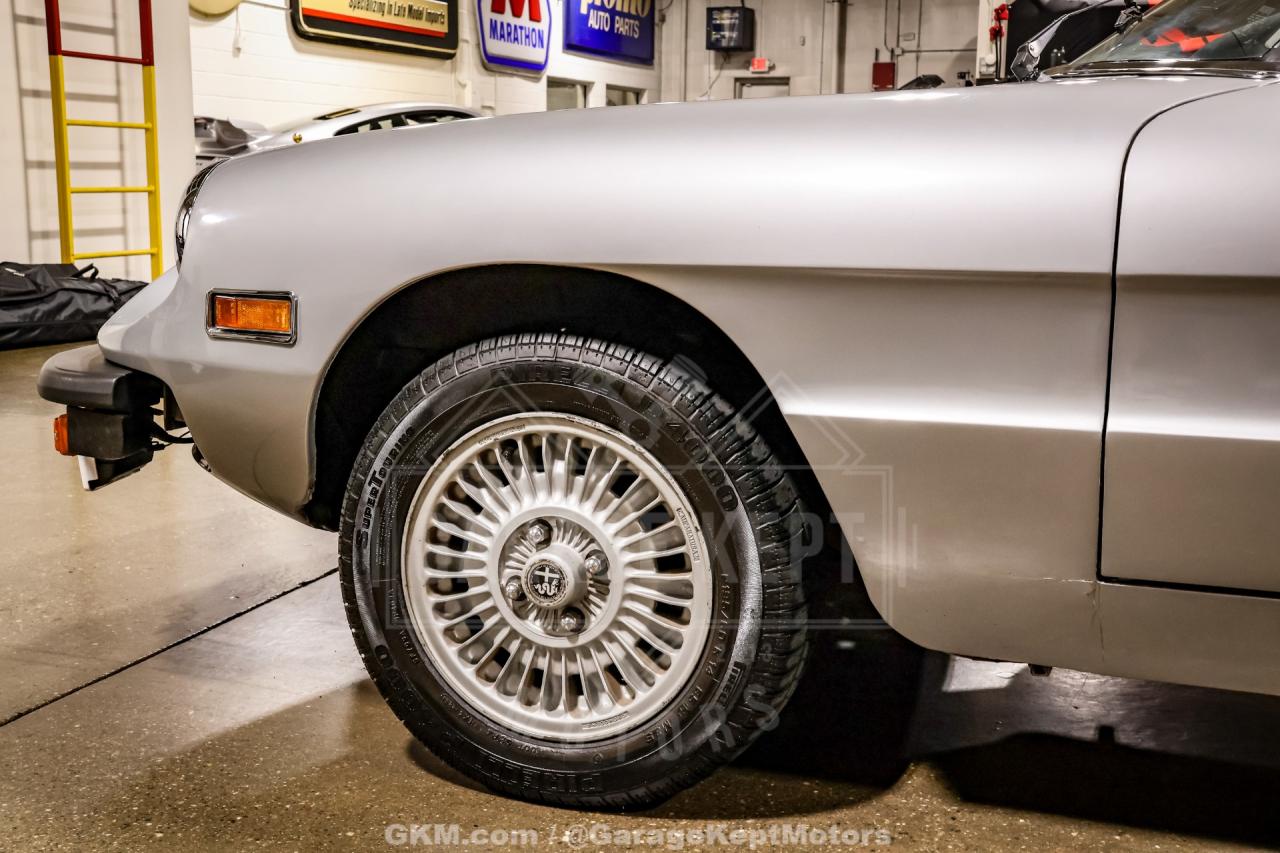 1976 Alfa Romeo 2000 Spider Veloce