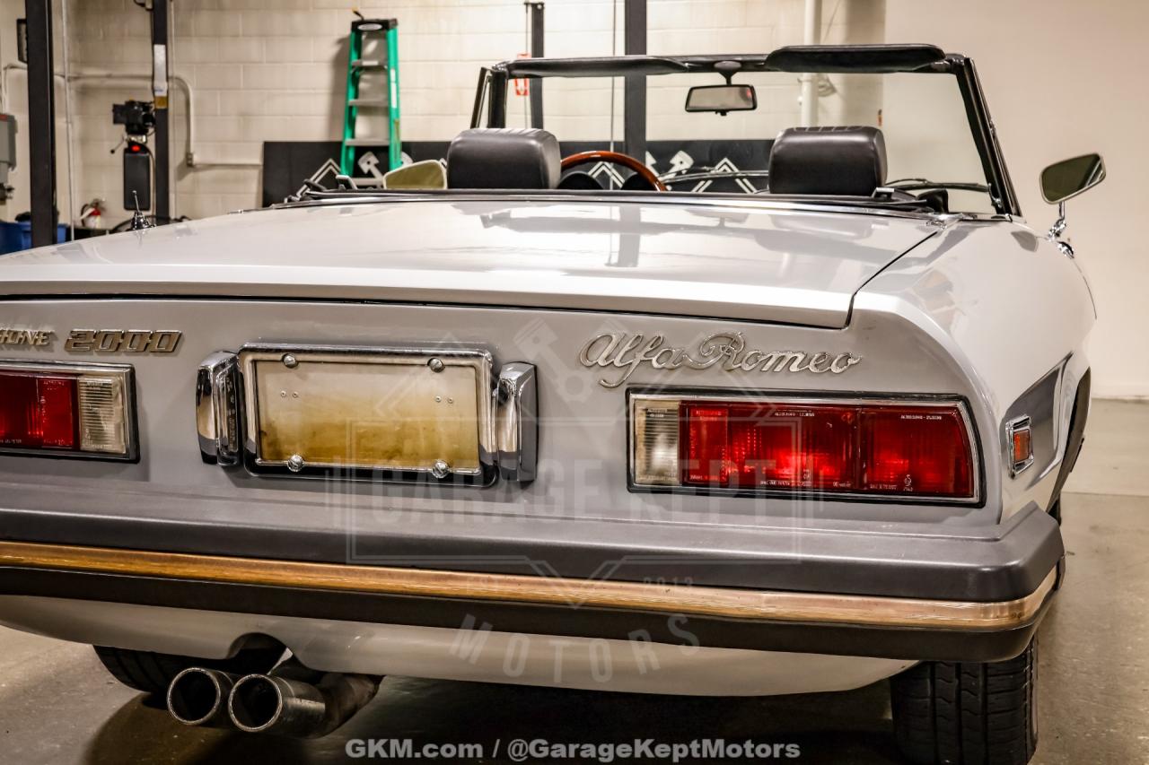 1976 Alfa Romeo 2000 Spider Veloce