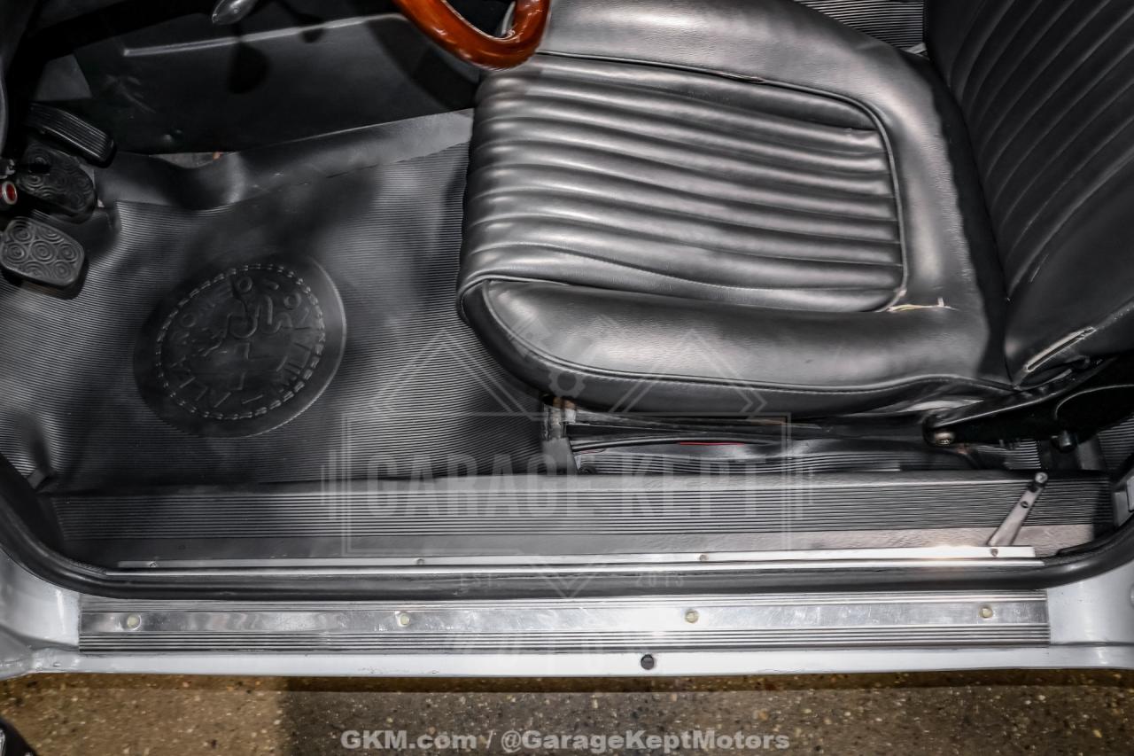 1976 Alfa Romeo 2000 Spider Veloce