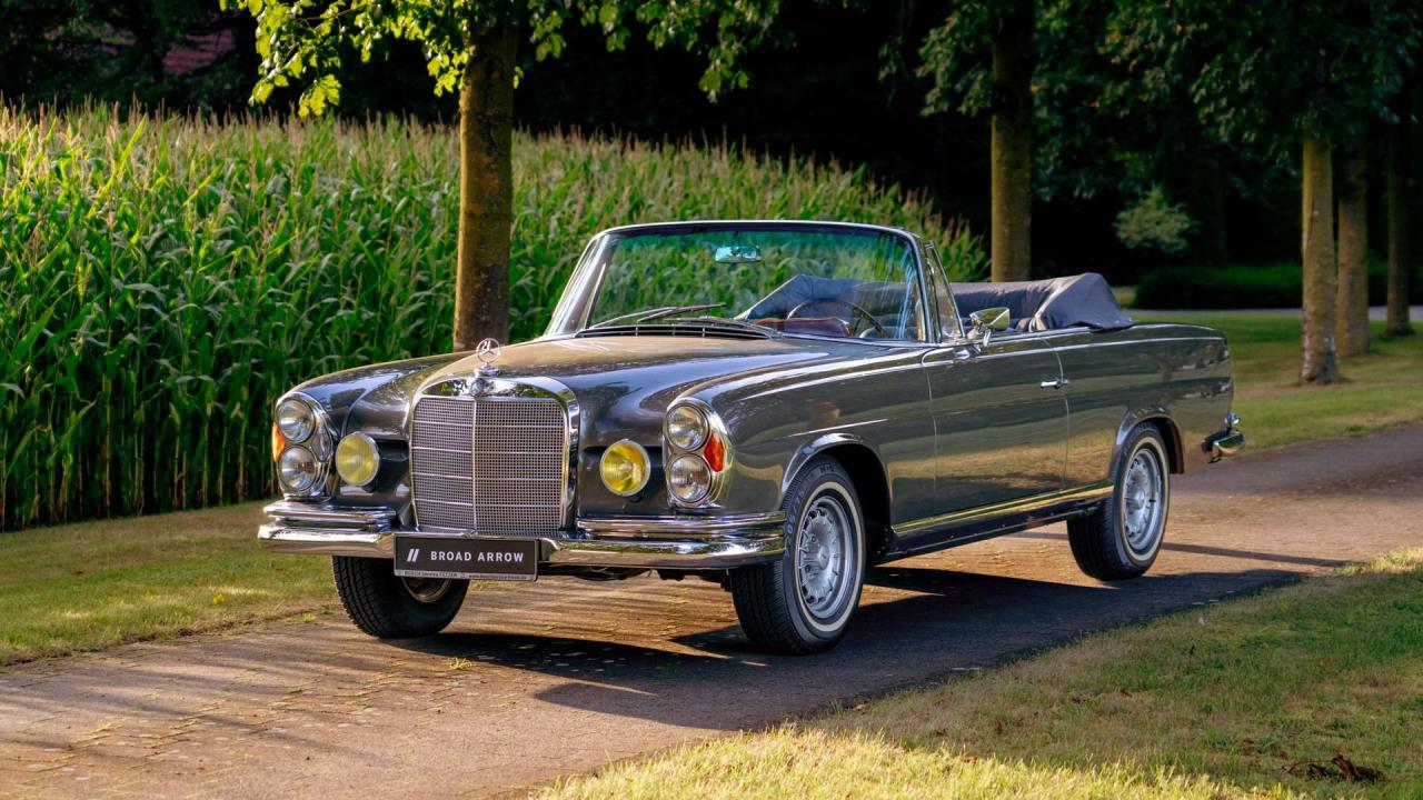 1967 Mercedes - Benz 250 SE Cabriolet