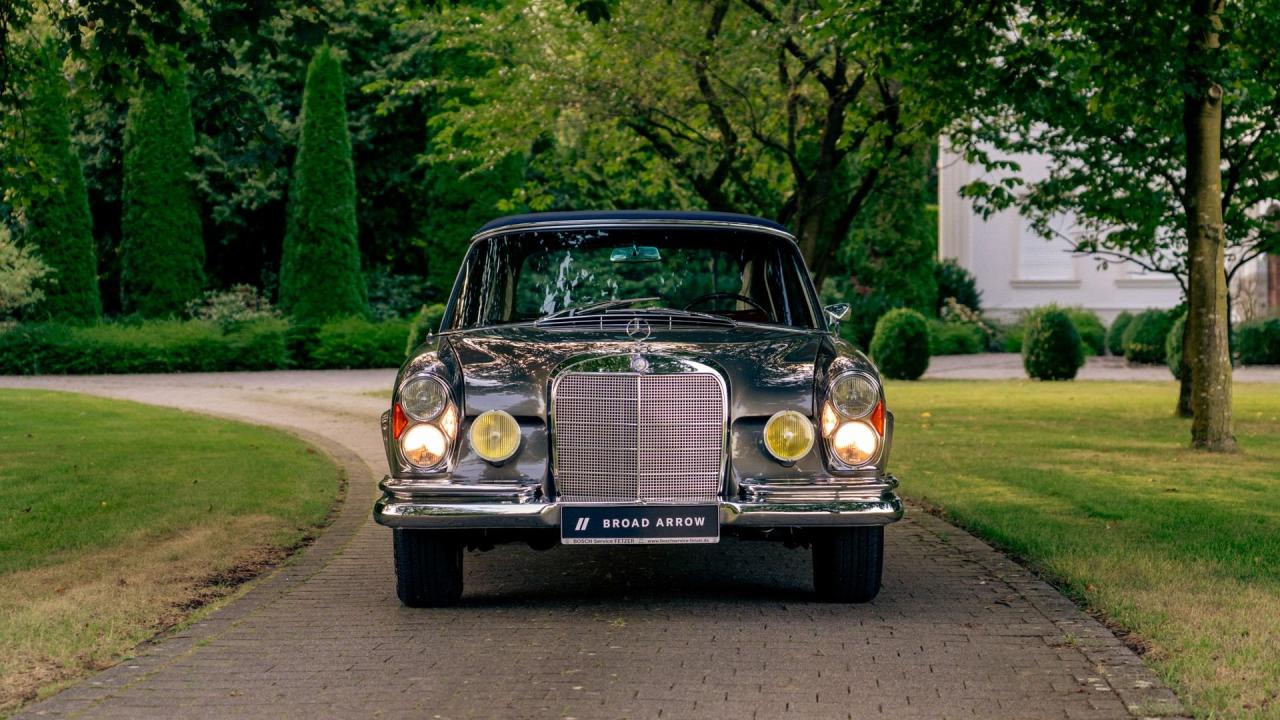 1967 Mercedes - Benz 250 SE Cabriolet