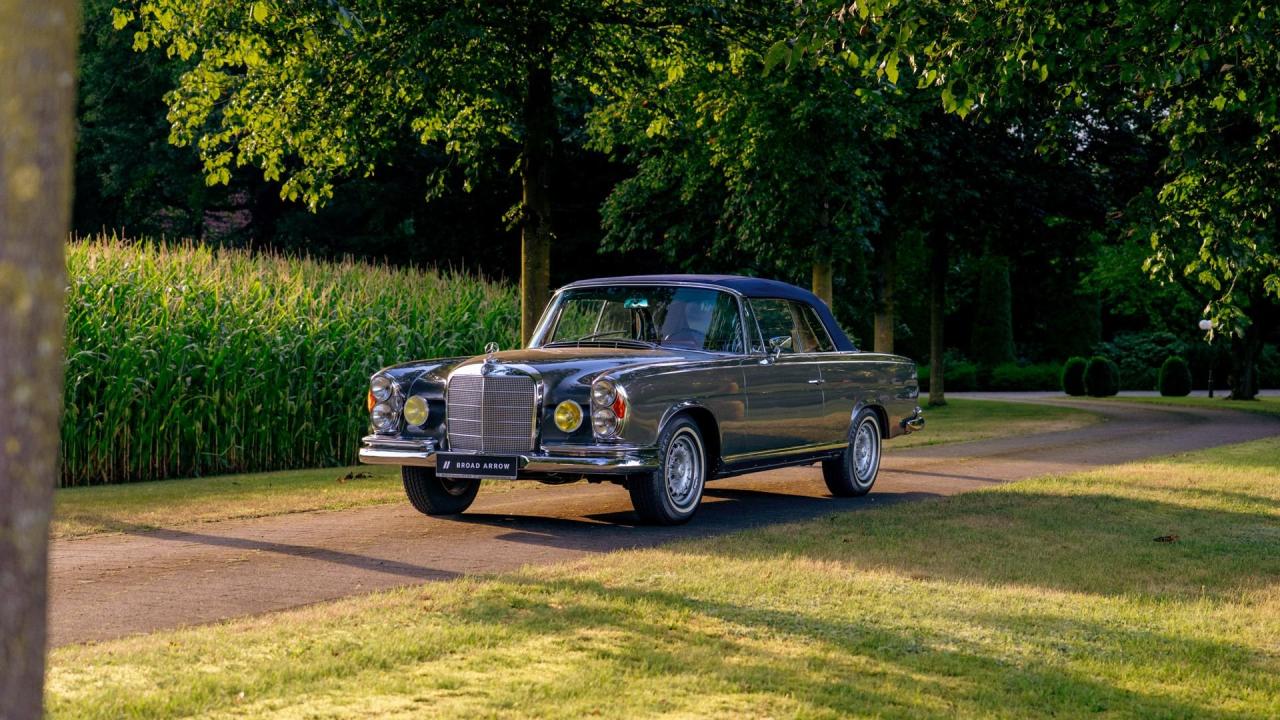 1967 Mercedes - Benz 250 SE Cabriolet