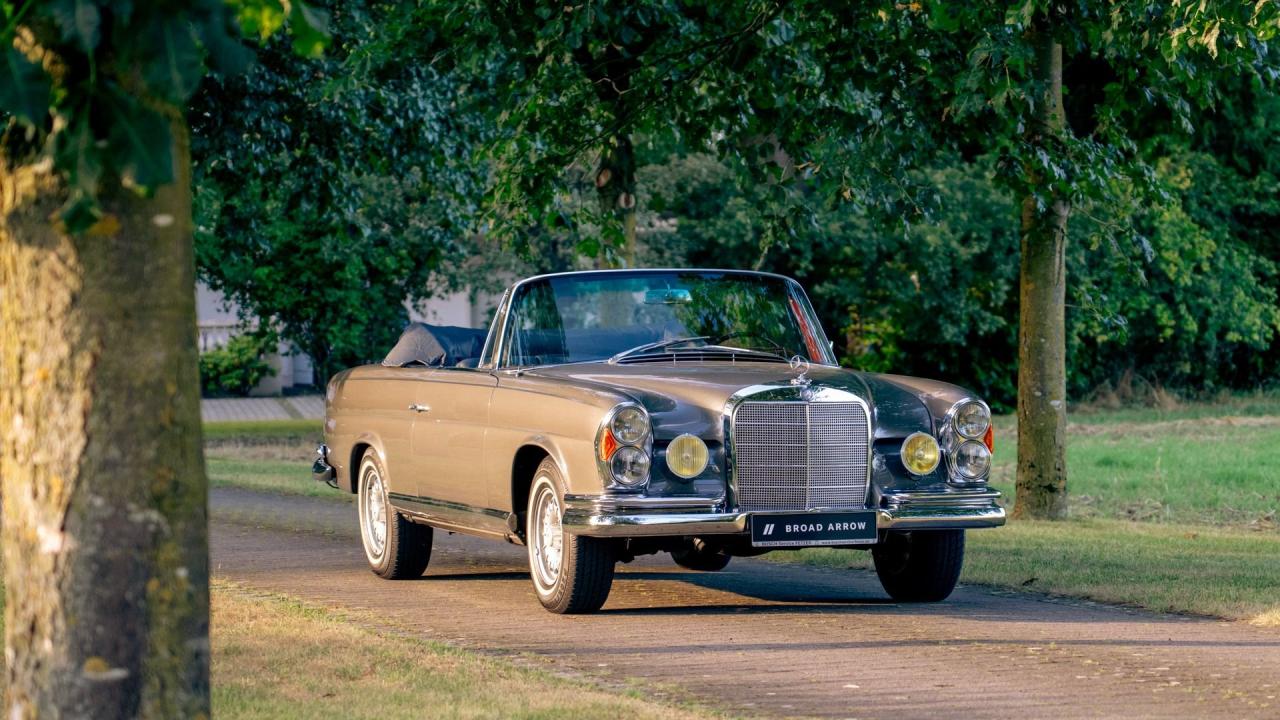 1967 Mercedes - Benz 250 SE Cabriolet