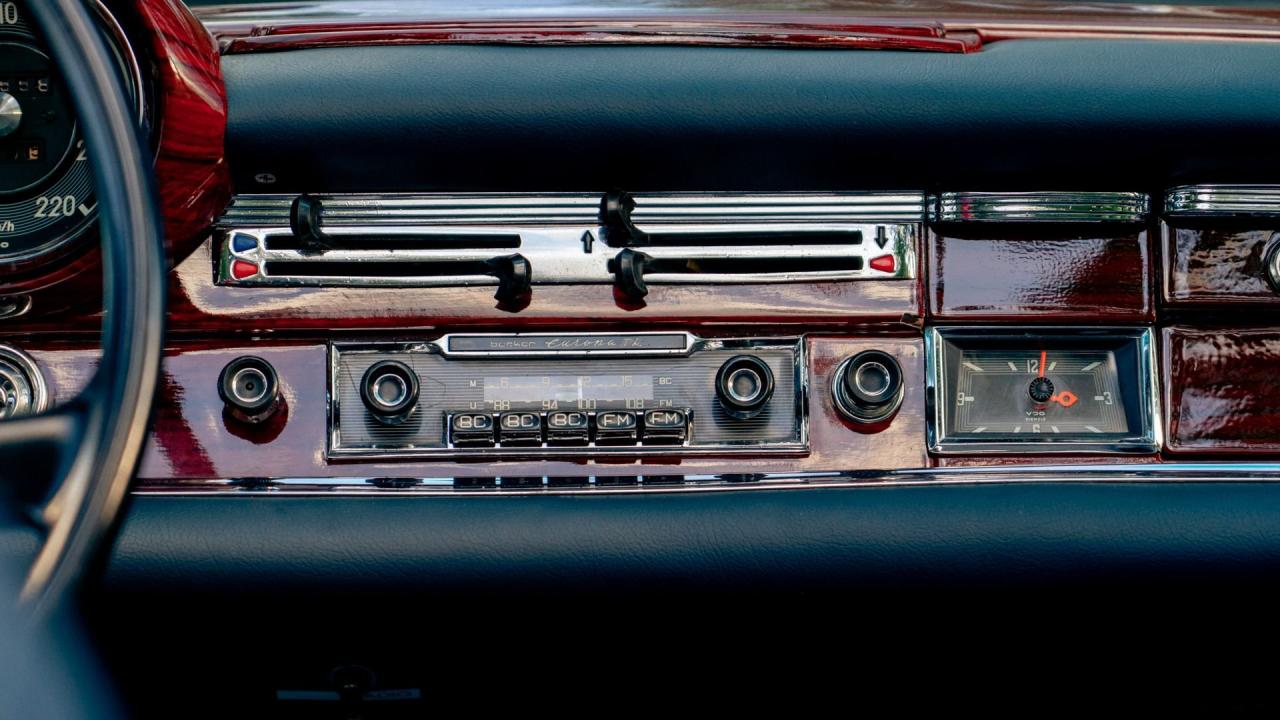 1967 Mercedes - Benz 250 SE Cabriolet
