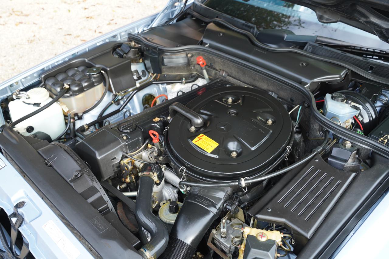 1991 Mercedes - Benz SL 300 &ldquo;125.000 kilometers&rdquo;