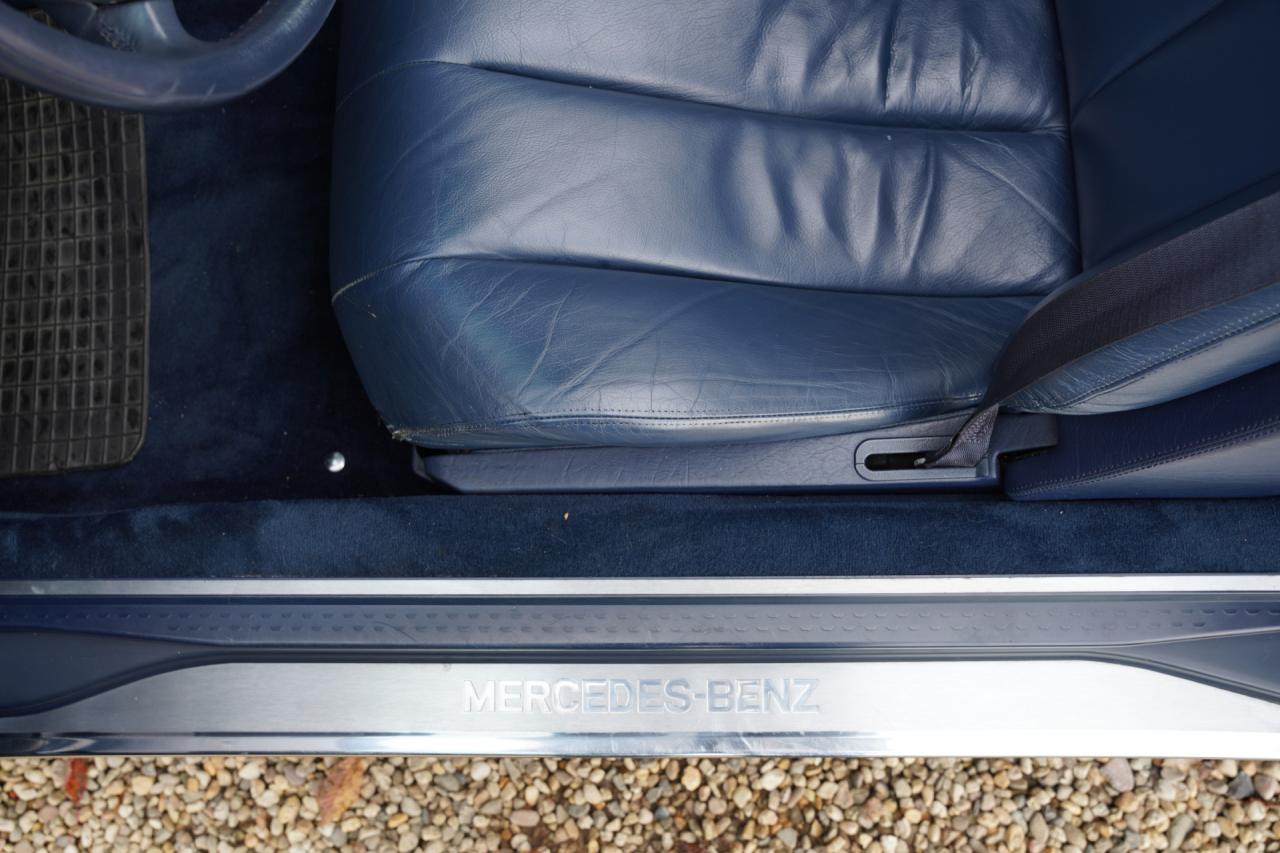 1991 Mercedes - Benz SL 300 &ldquo;125.000 kilometers&rdquo;
