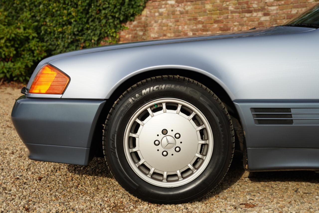 1991 Mercedes - Benz SL 300 &ldquo;125.000 kilometers&rdquo;