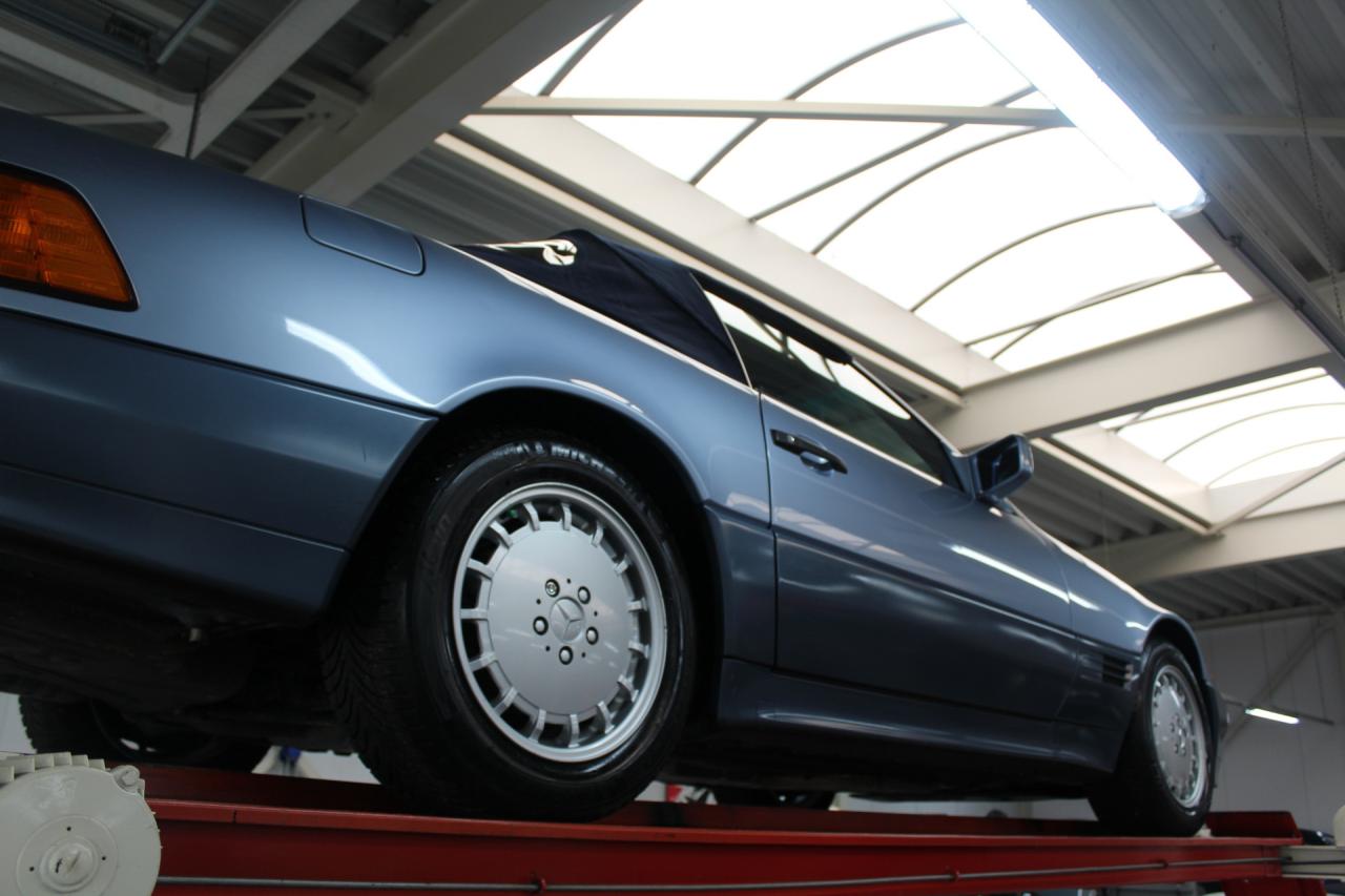 1991 Mercedes - Benz SL 300 &ldquo;125.000 kilometers&rdquo;