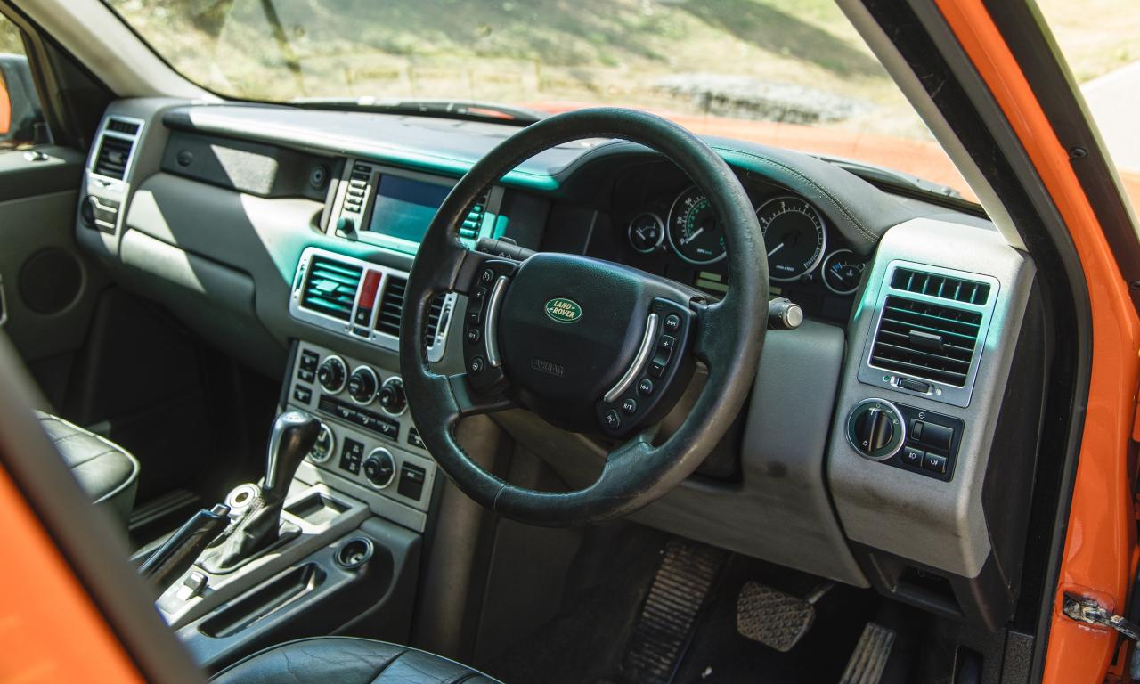 2002 Range Rover G4 Challenge Press Car (4.4 litre)