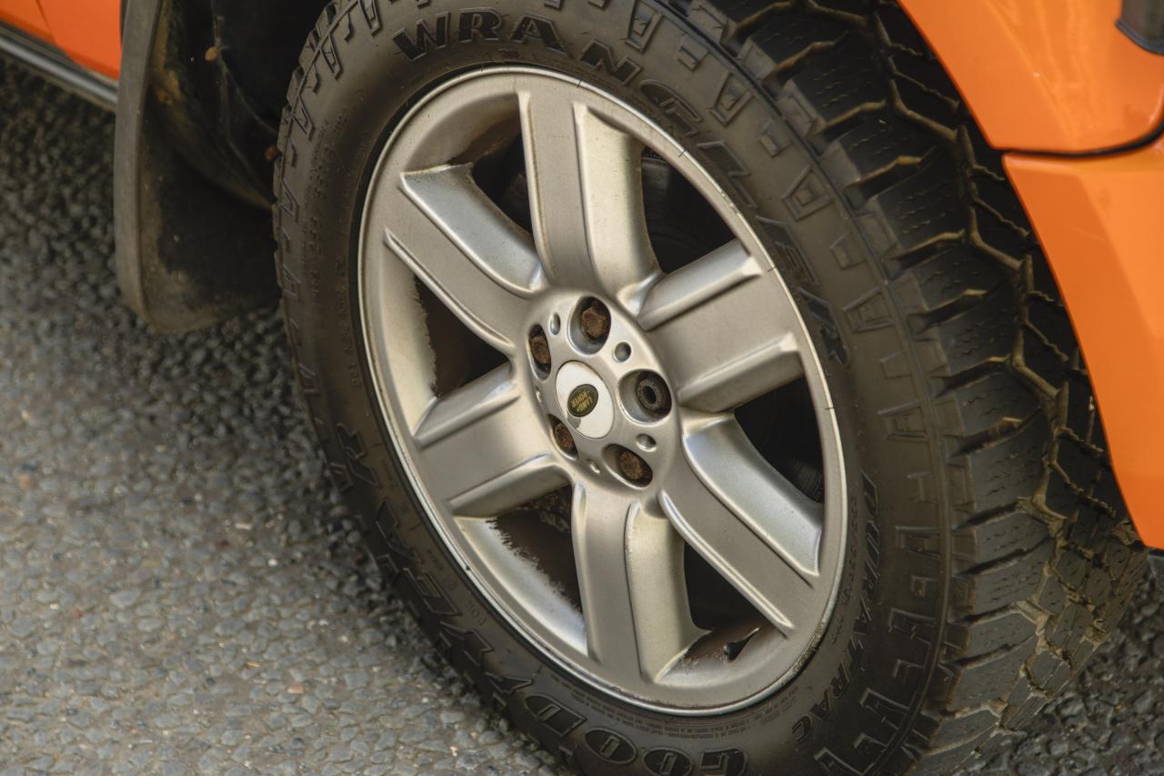 2002 Range Rover G4 Challenge Press Car (4.4 litre)