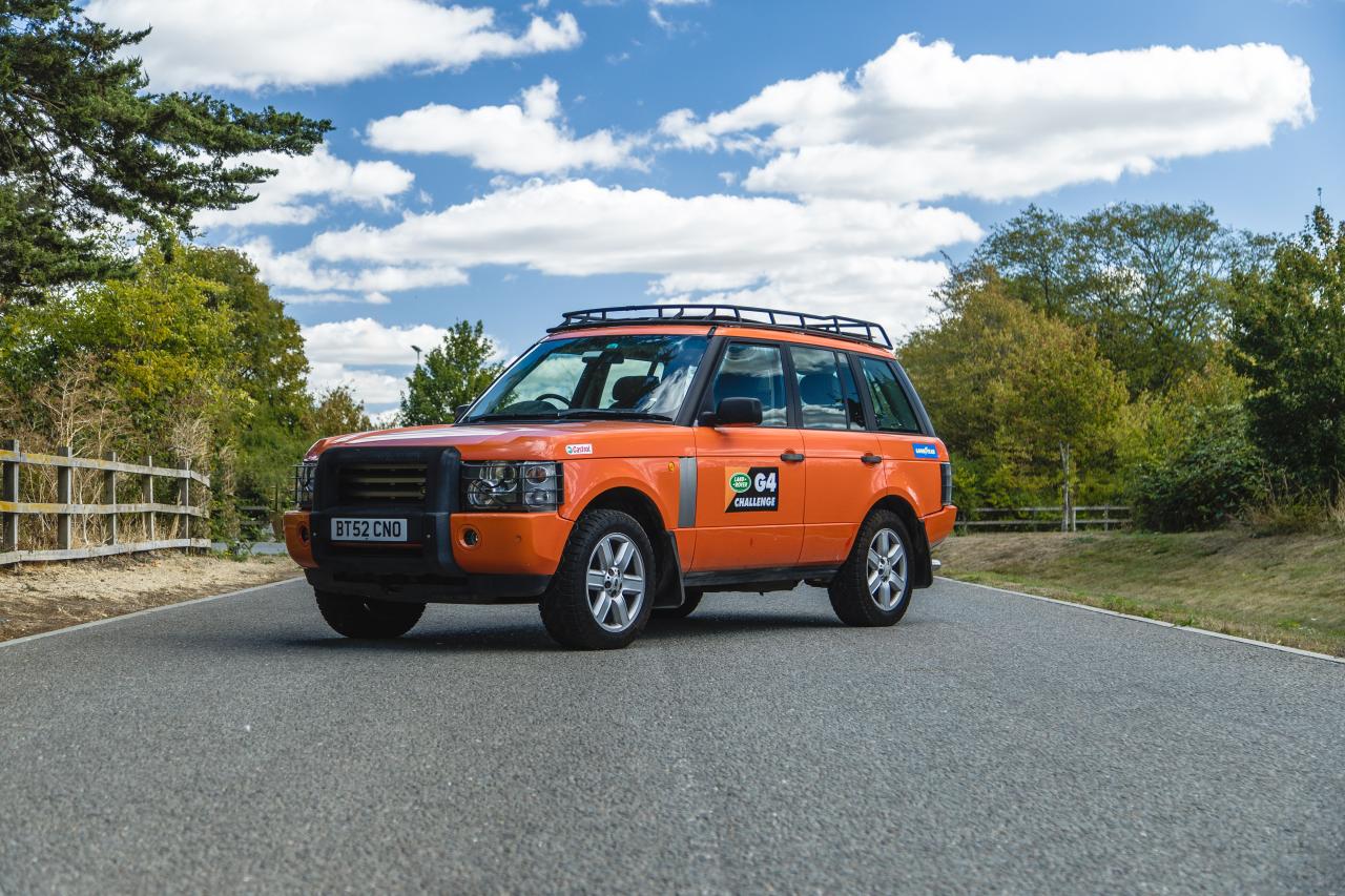 2002 Range Rover G4 Challenge Press Car (4.4 litre)