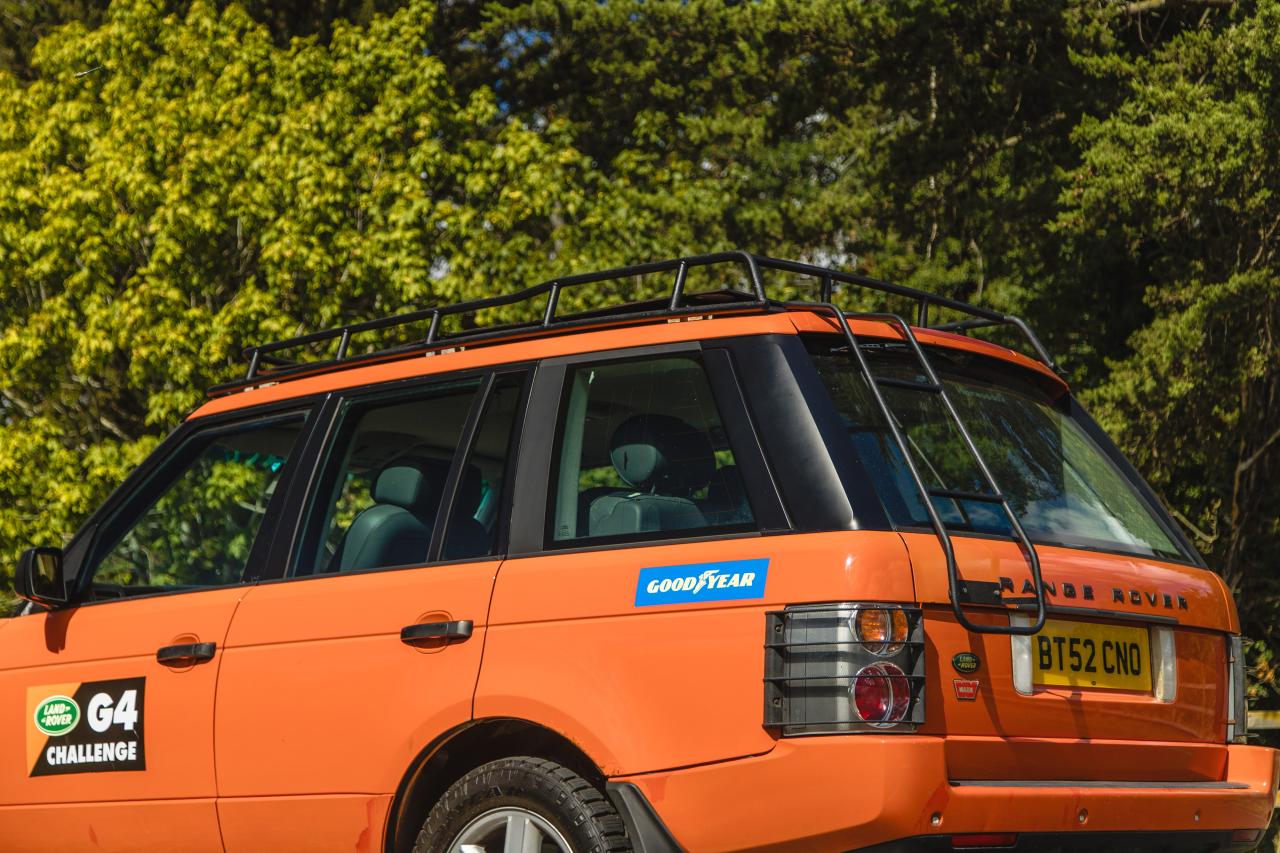 2002 Range Rover G4 Challenge Press Car (4.4 litre)