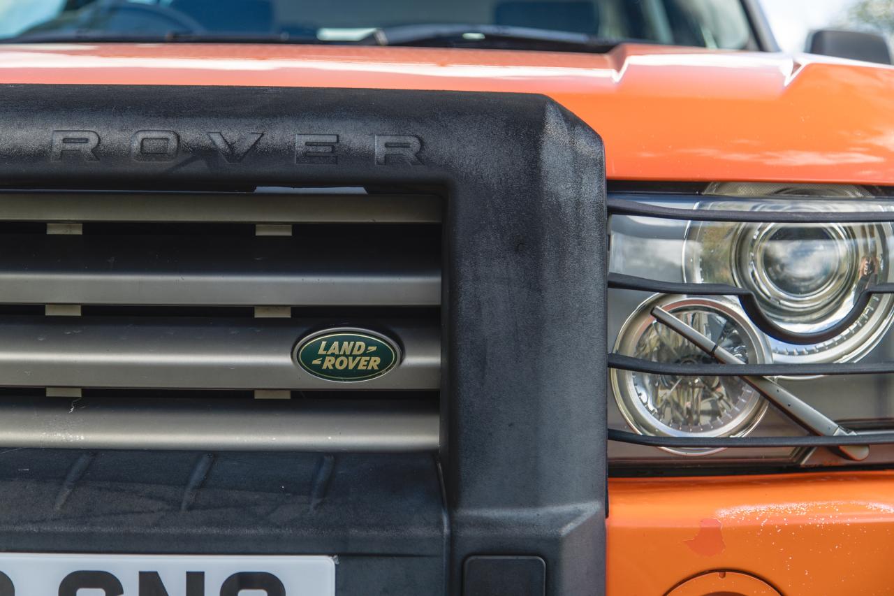 2002 Range Rover G4 Challenge Press Car (4.4 litre)