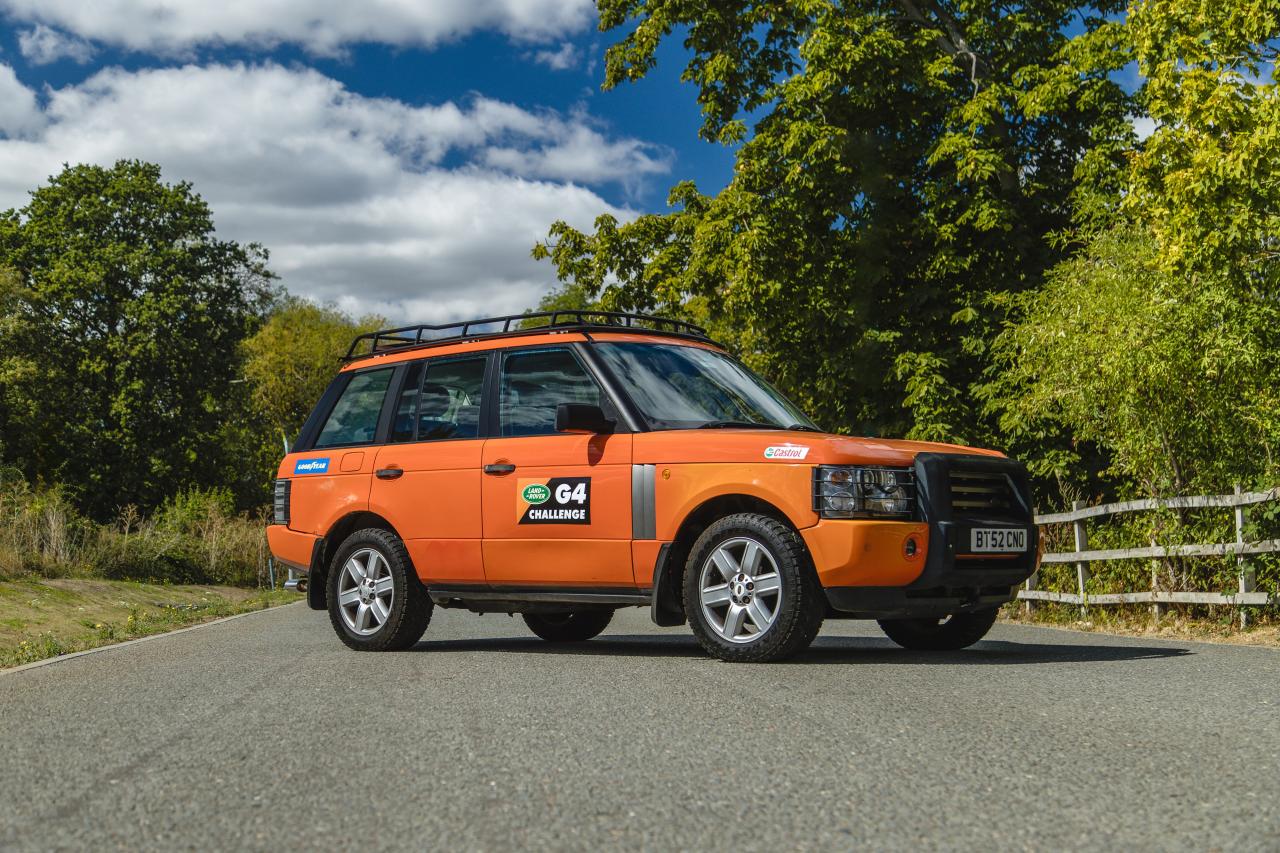 2002 Range Rover G4 Challenge Press Car (4.4 litre)