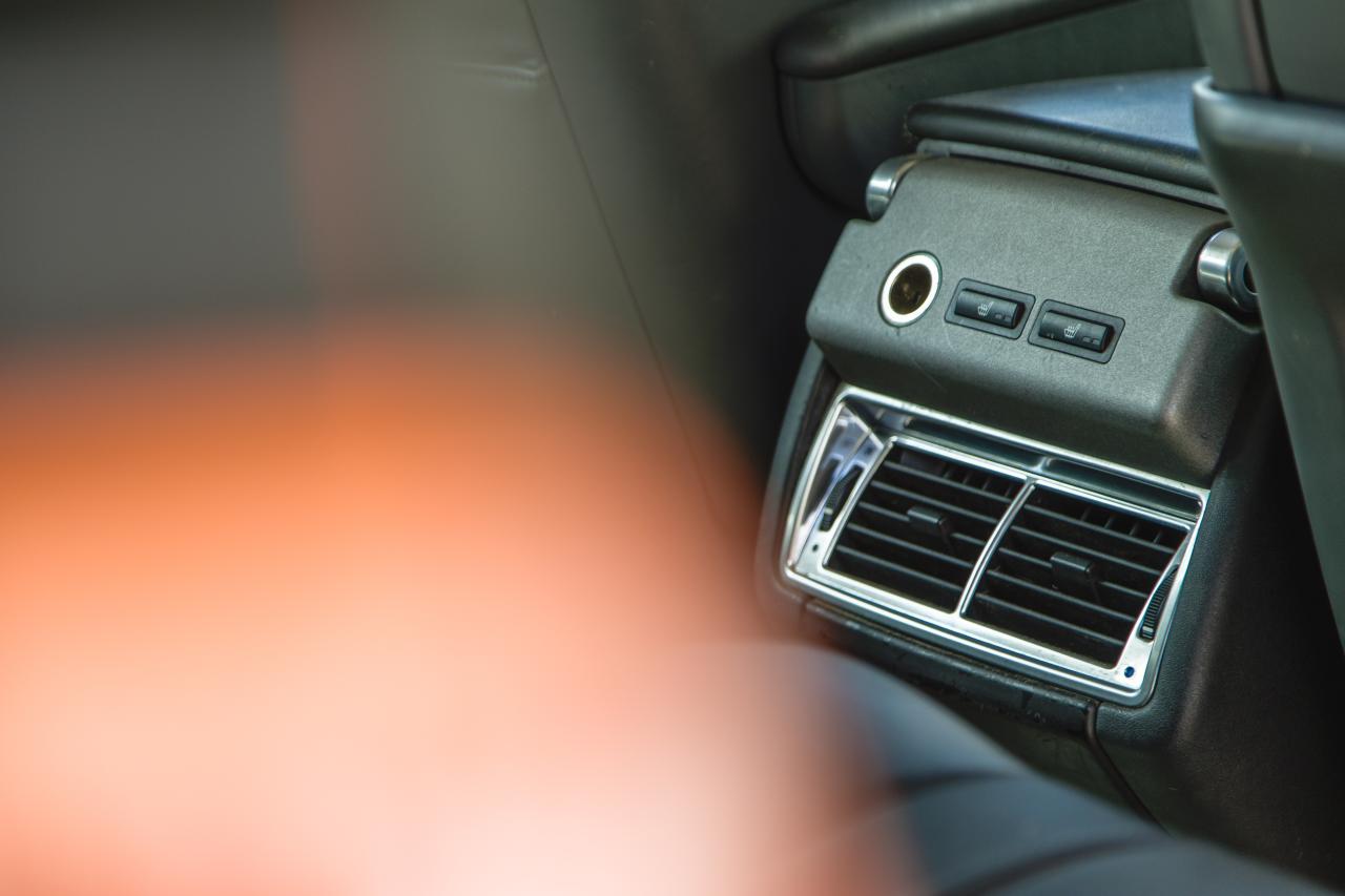 2002 Range Rover G4 Challenge Press Car (4.4 litre)
