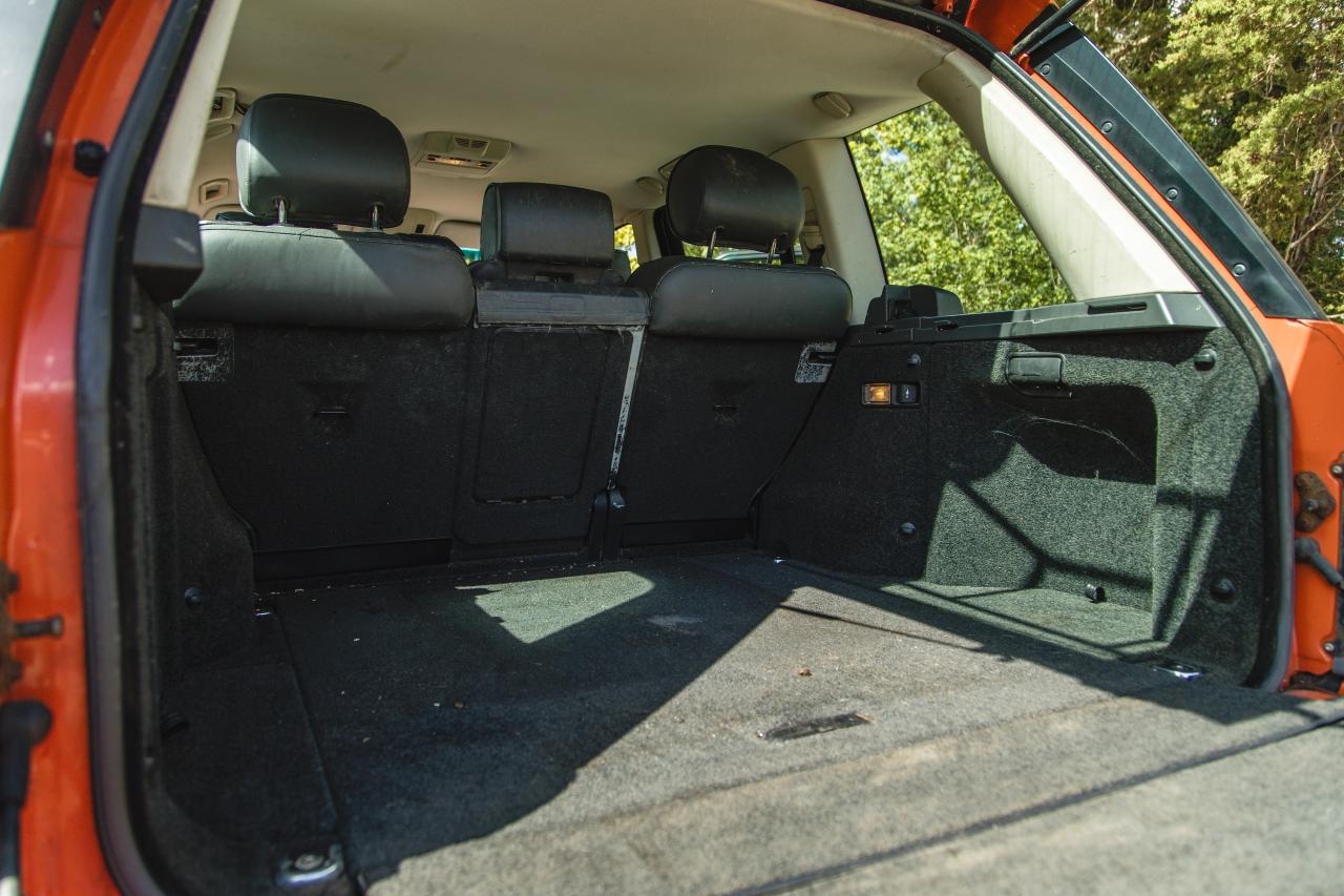 2002 Range Rover G4 Challenge Press Car (4.4 litre)