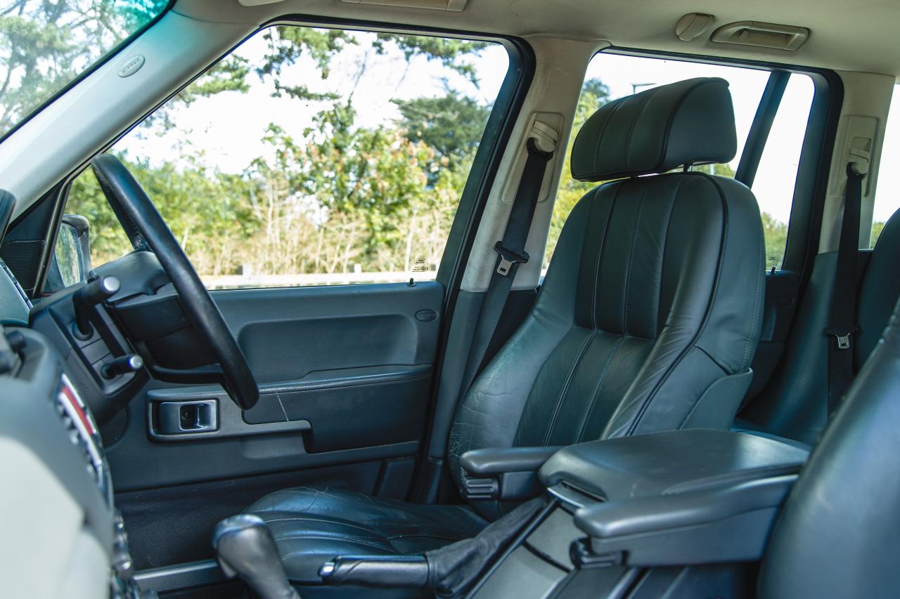 2002 Range Rover G4 Challenge Press Car (4.4 litre)
