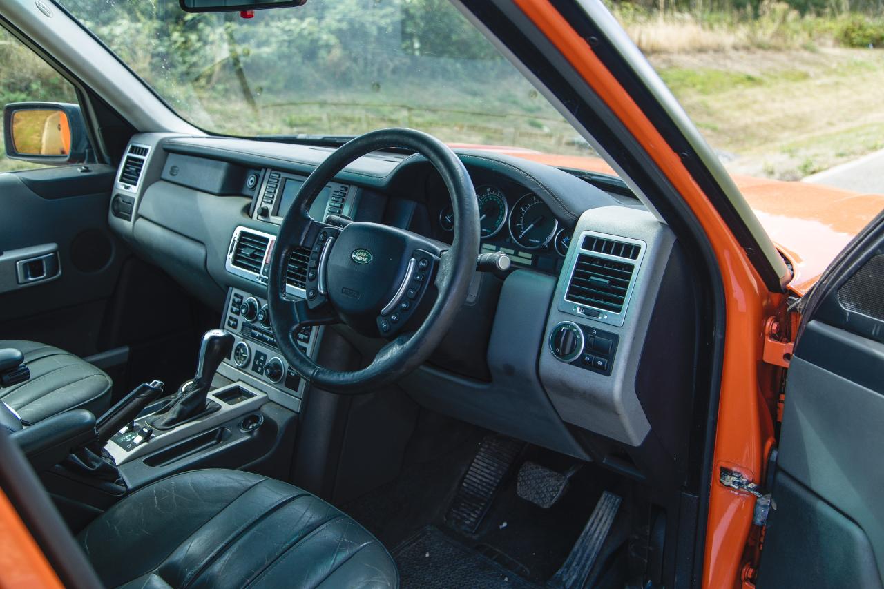 2002 Range Rover G4 Challenge Press Car (4.4 litre)