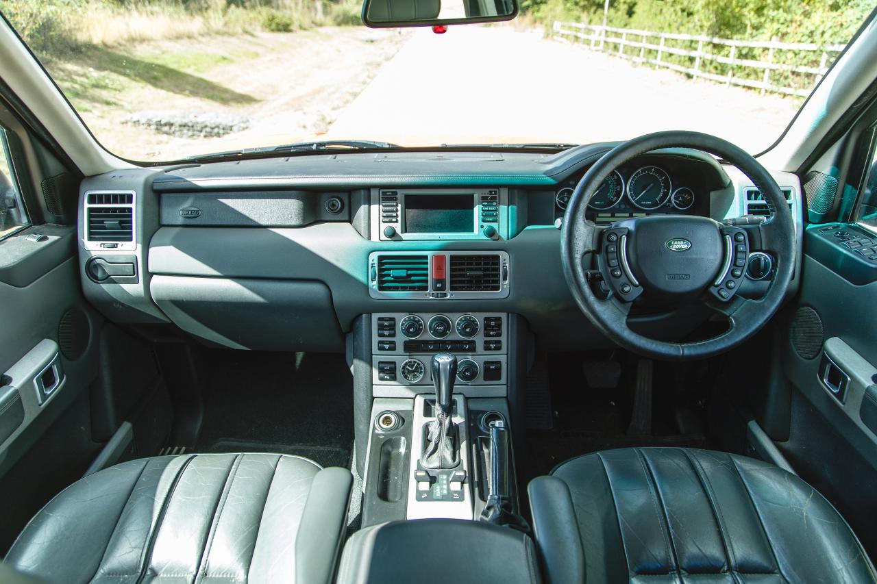 2002 Range Rover G4 Challenge Press Car (4.4 litre)