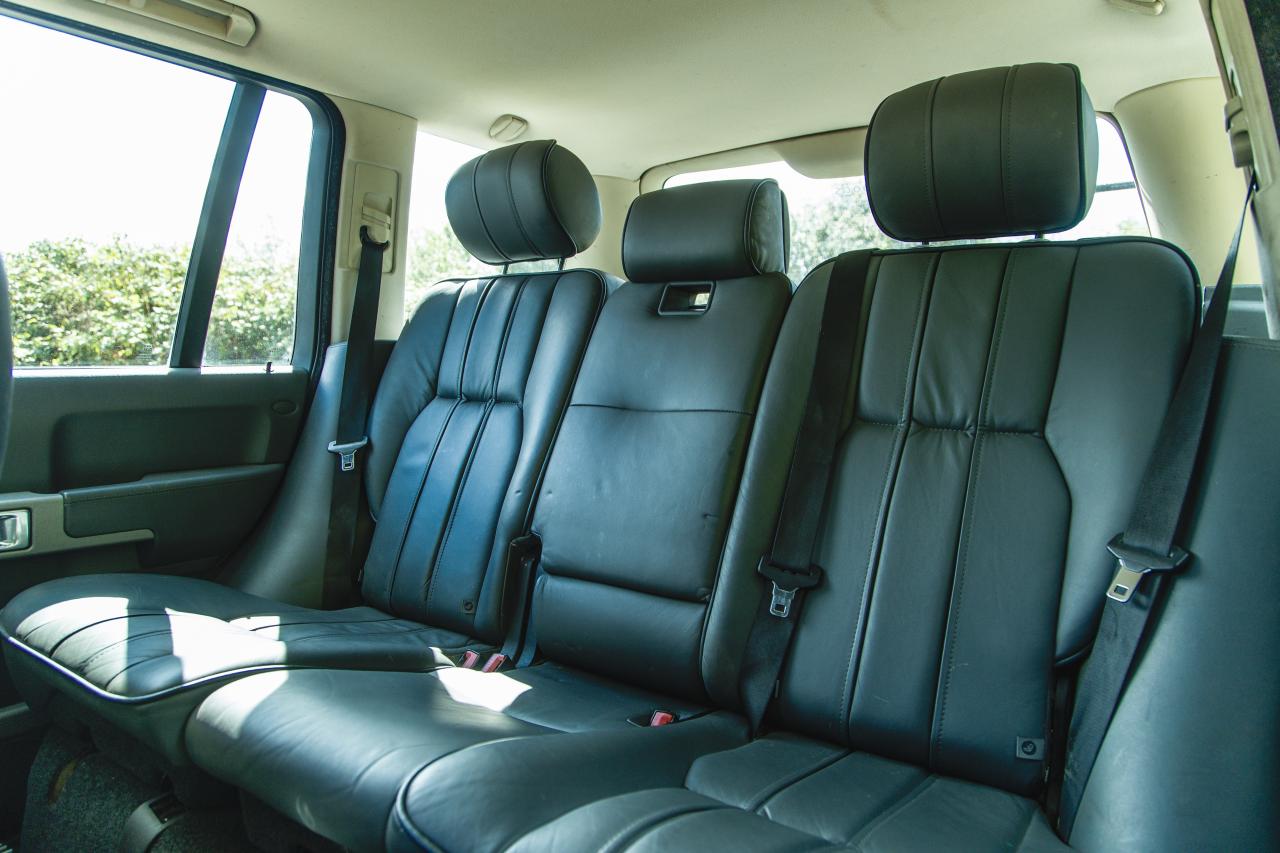 2002 Range Rover G4 Challenge Press Car (4.4 litre)