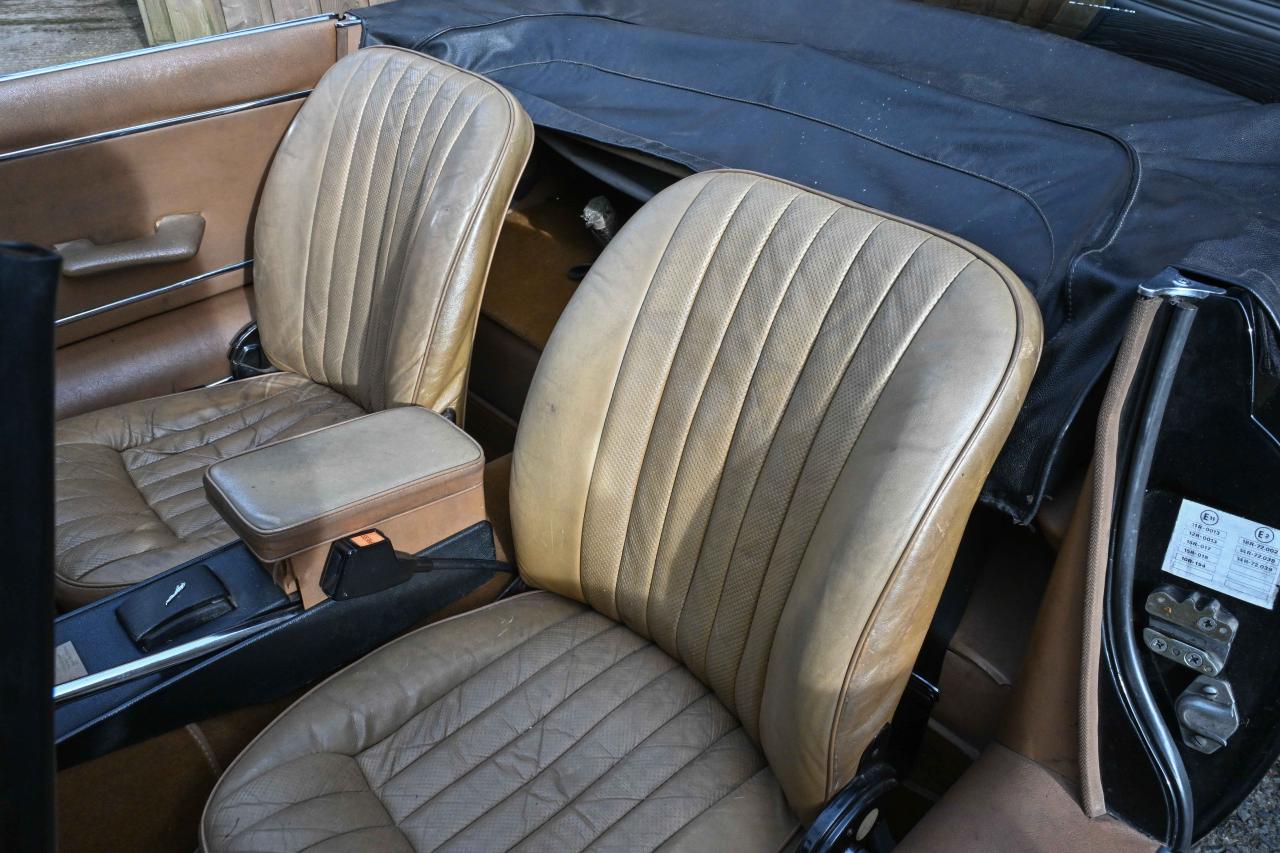 1974 Jaguar E-Type Series III (Commemorative Edition)