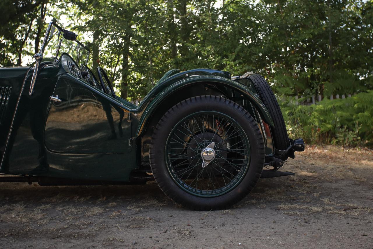 1933 MG J2