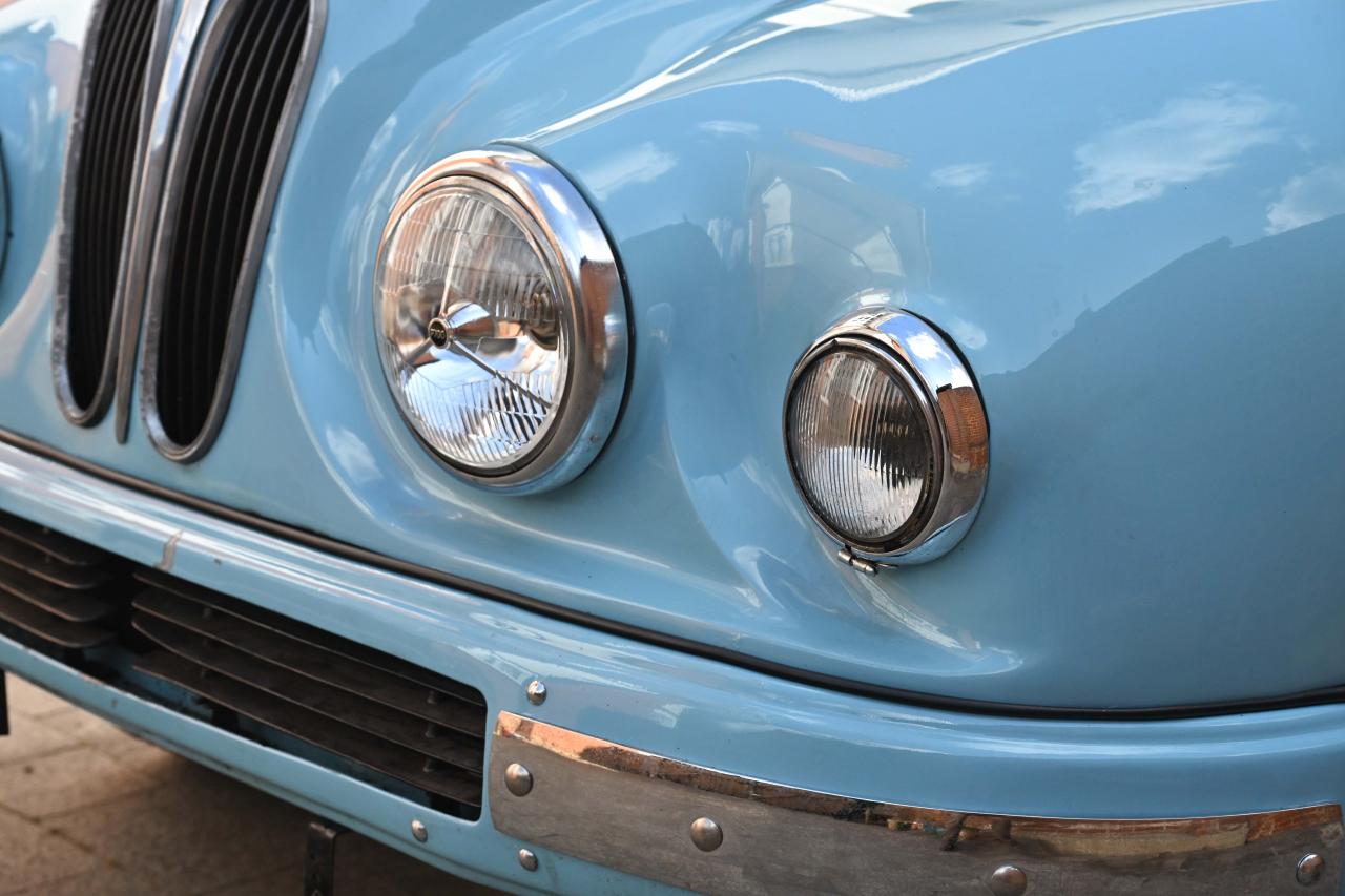 1952 Bristol 401