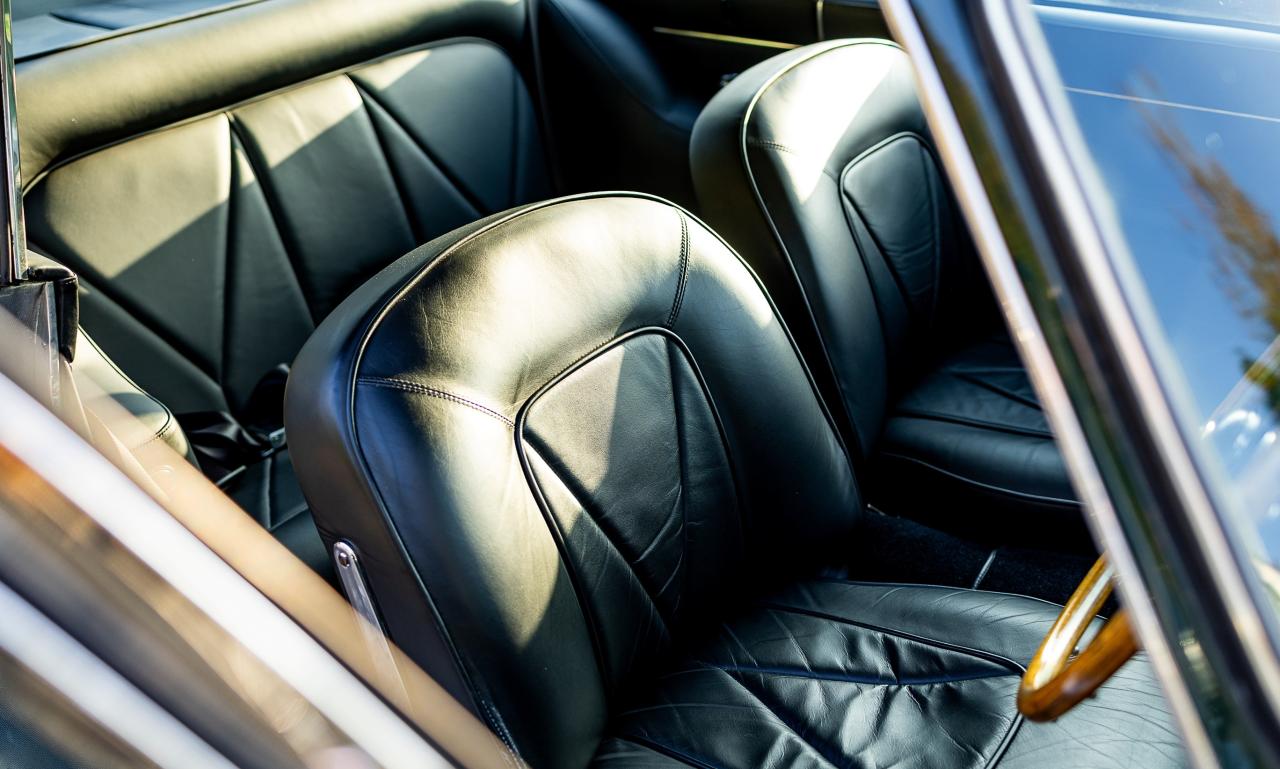 1967 Aston Martin DB6 Mk. I Vantage