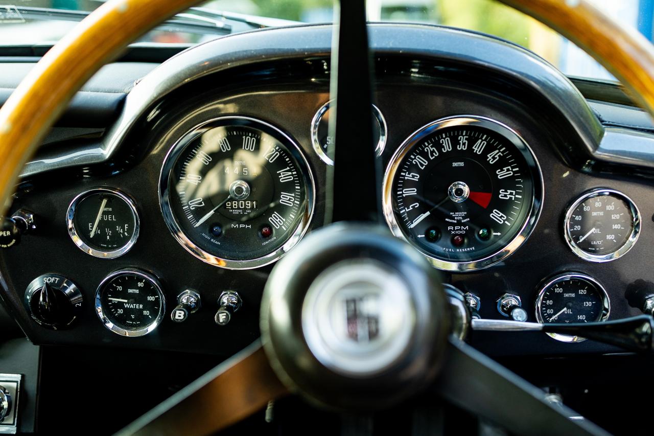 1967 Aston Martin DB6 Mk. I Vantage