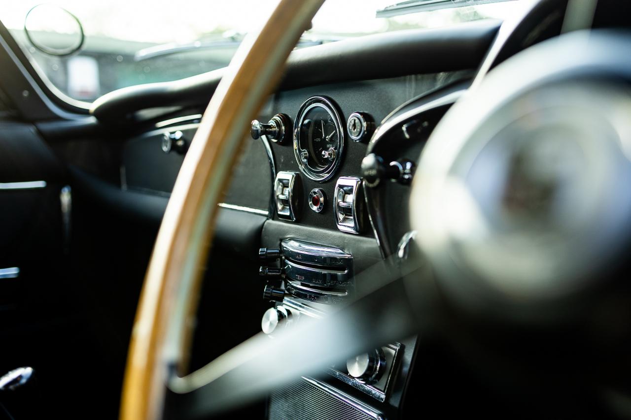 1967 Aston Martin DB6 Mk. I Vantage