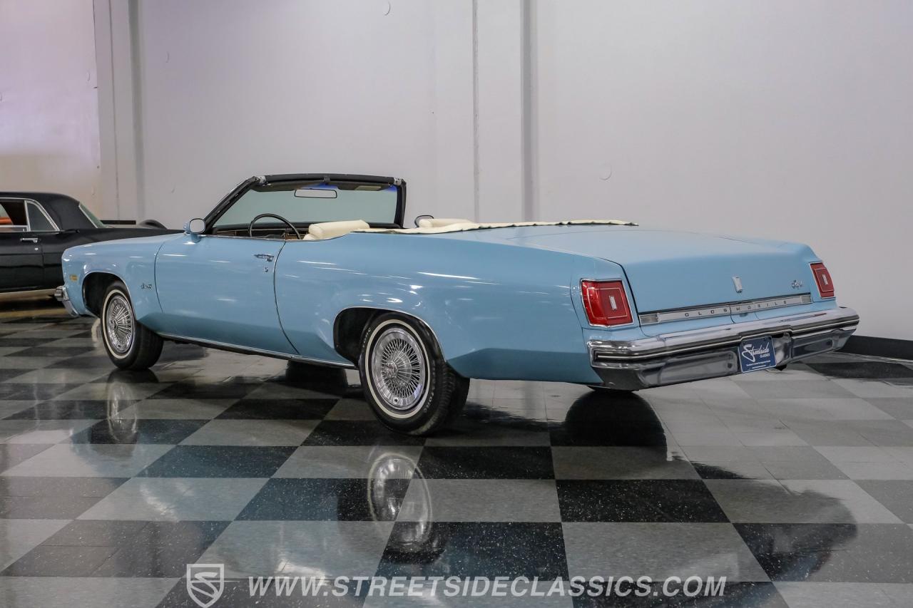 1975 Oldsmobile Delta 88 Royale Convertible