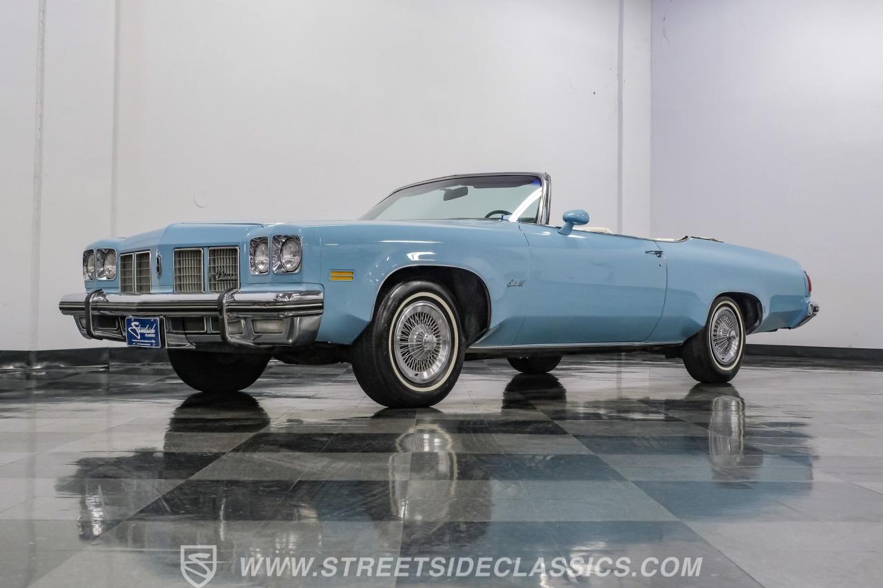 1975 Oldsmobile Delta 88 Royale Convertible