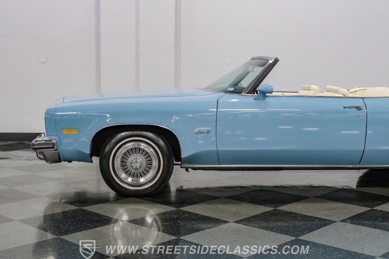 1975 Oldsmobile Delta 88 Royale Convertible