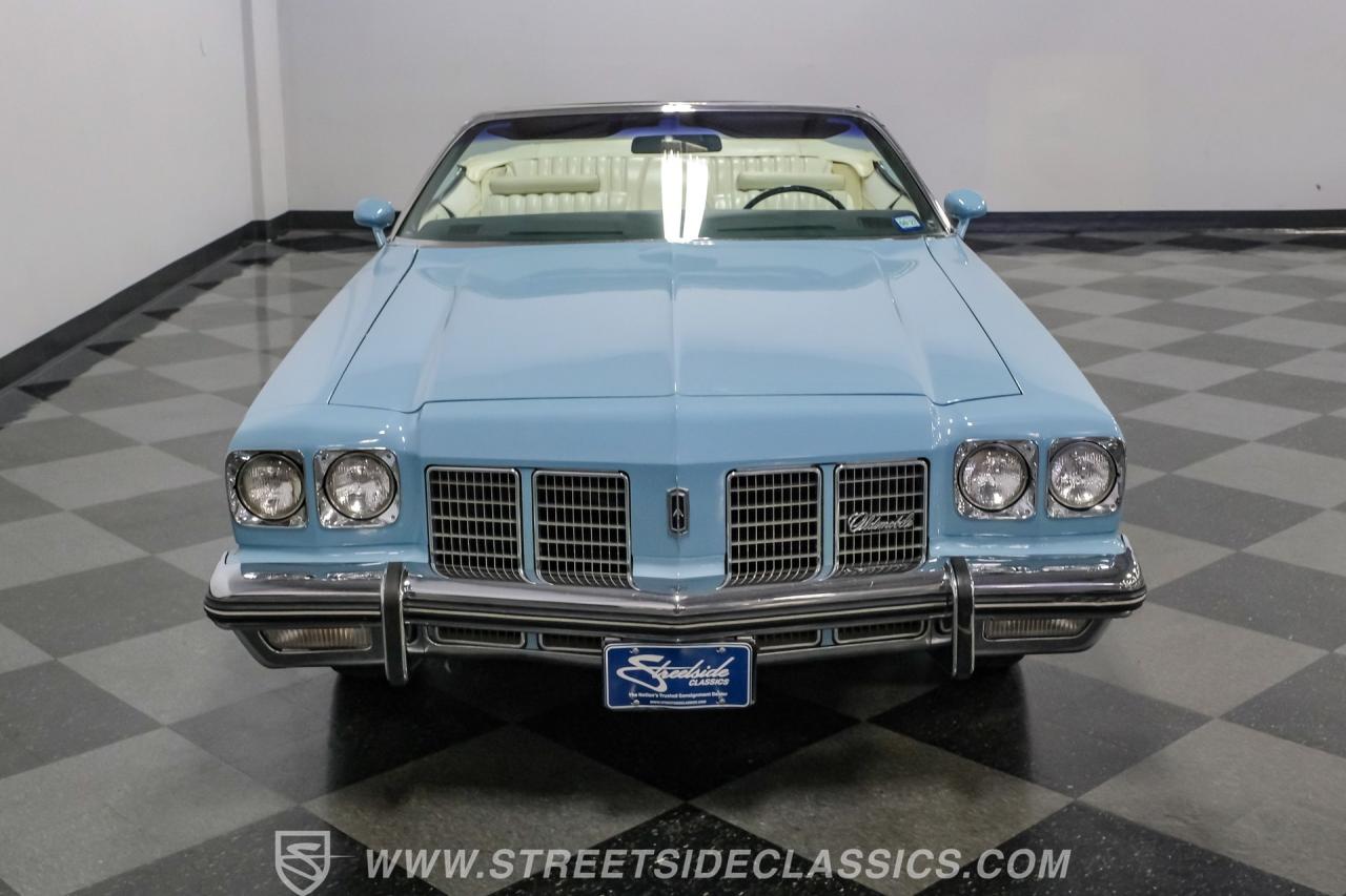 1975 Oldsmobile Delta 88 Royale Convertible
