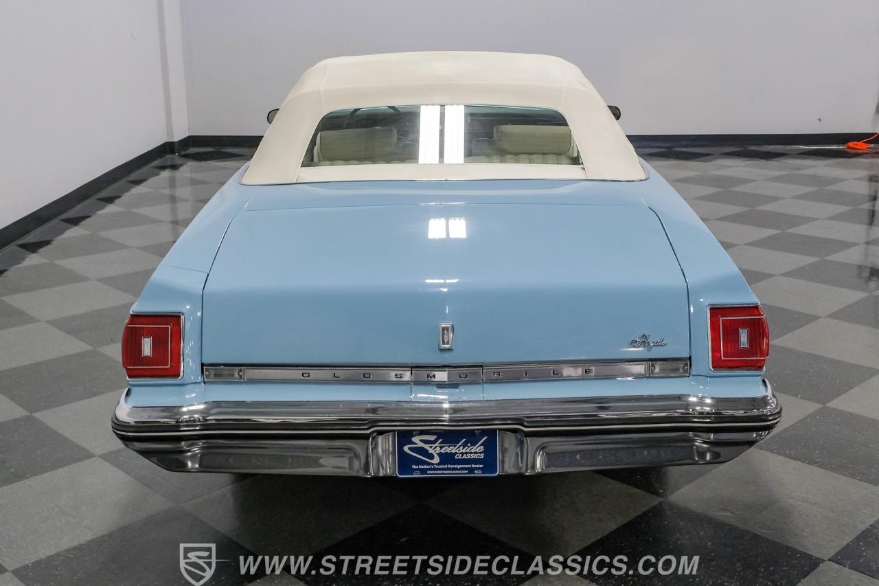 1975 Oldsmobile Delta 88 Royale Convertible
