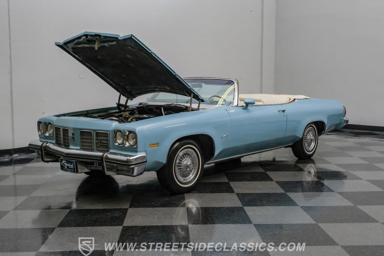 1975 Oldsmobile Delta 88 Royale Convertible