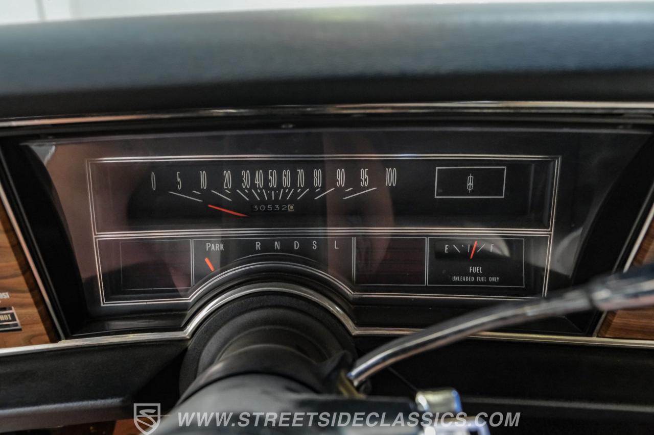 1975 Oldsmobile Delta 88 Royale Convertible