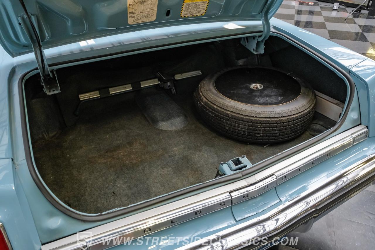 1975 Oldsmobile Delta 88 Royale Convertible